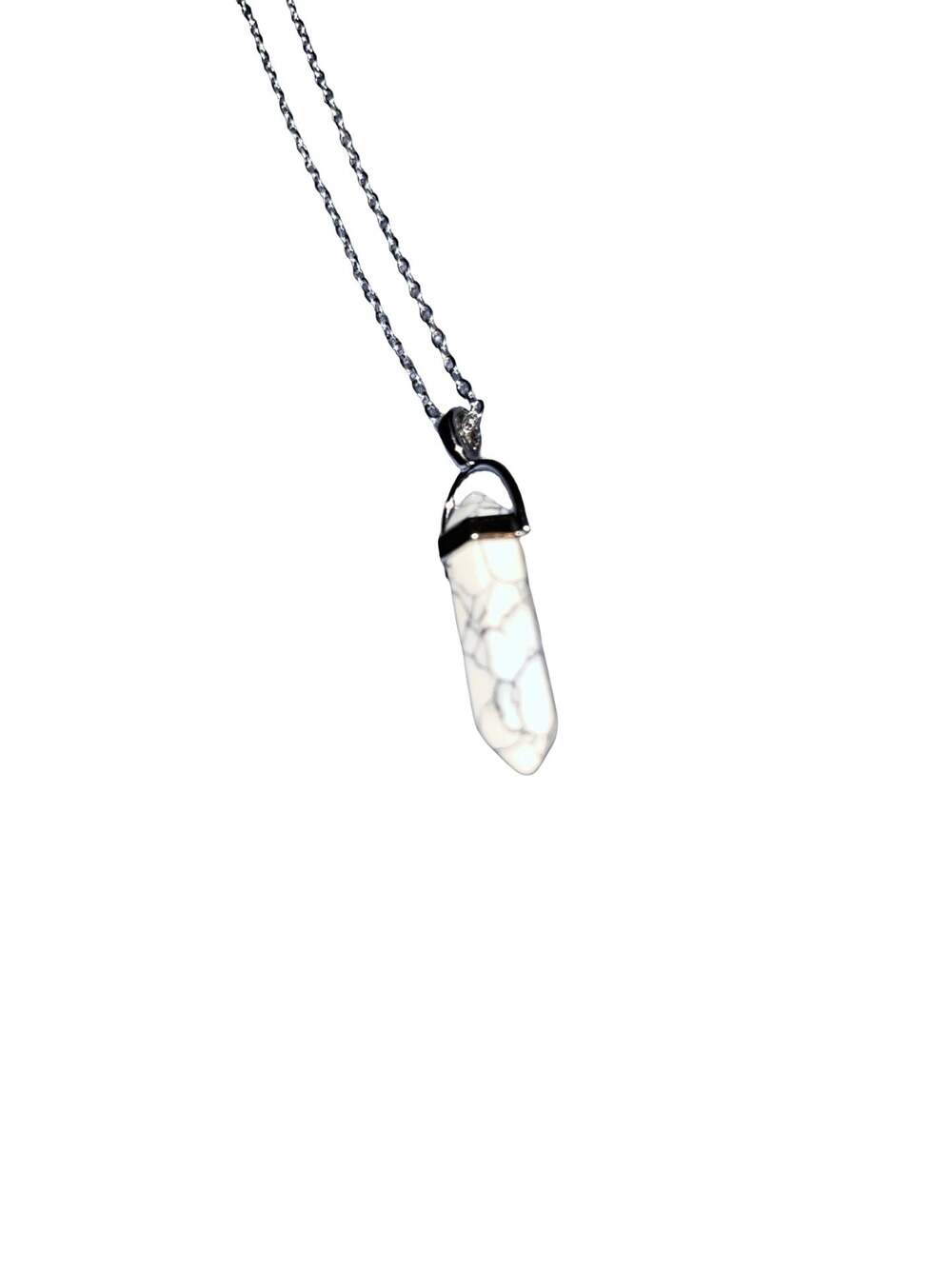 SmallRig White Howlite Hexagonal Crystal Point Pendant Necklace